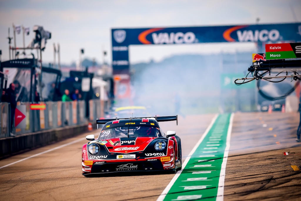 Bastian Buus tog sats i svær DTM-weekend på Sachsenring.
(Foto: Land-Motorsport)